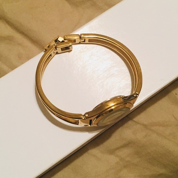 ANNE KLEIN gold bangle watch - Picture 2 of 6